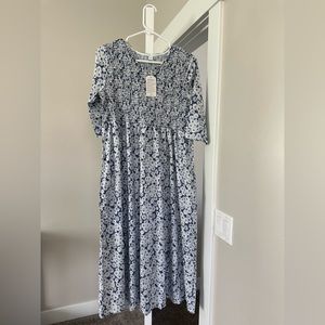 NWT Women’s Floral Dress